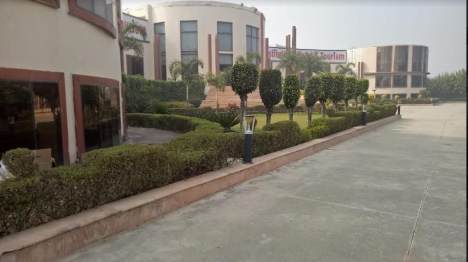 Heritage Institute of Hotel and Tourism Agra Lab Photographs photo 3